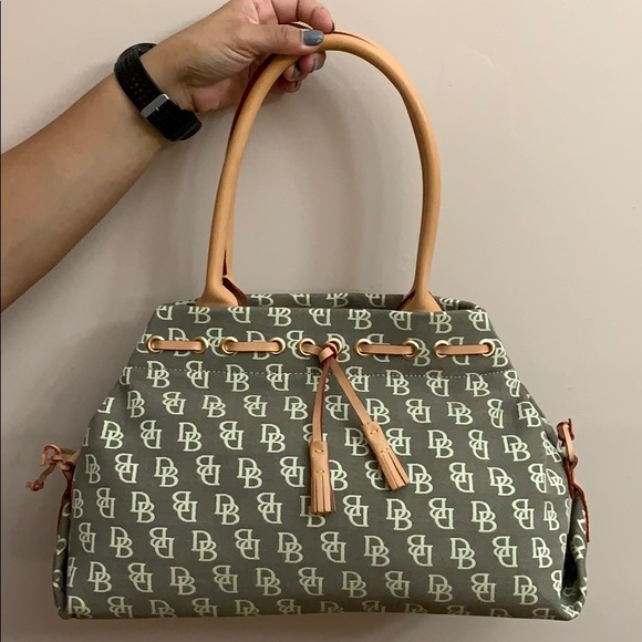 Dooney & Bourke Handbags - Dooney & Bourke Large Tapered Tassel Bag